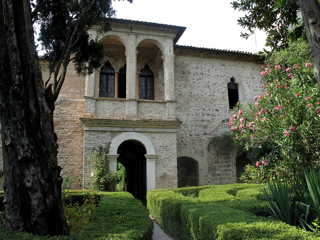Casa del Petrarca