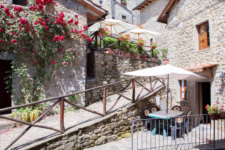 Il Borgo dei Corsi