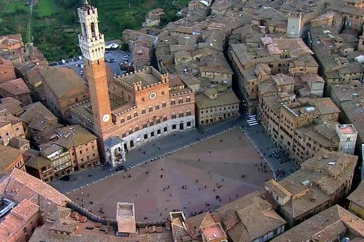Private guided tour: day trip to Siena, San Gimignano and Chianti from Florence