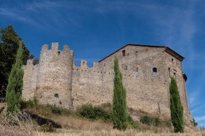 Castello di Montegualandro