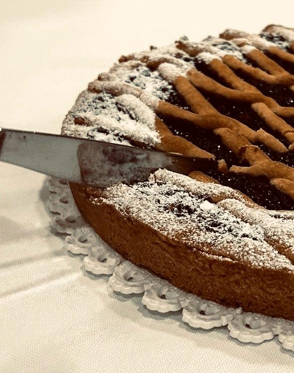 Ricetta: Crostata alla Monteprandonese, il dolce della tradizione che racconta il borgo