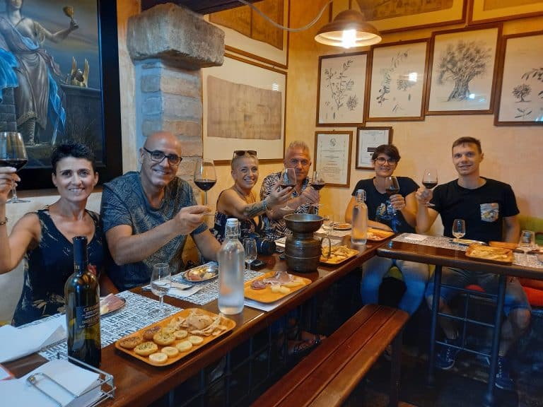 Esperienza Ca’ Rossa:dal vigneto al calice